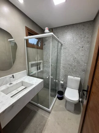 Imagem casa espaçosa em condomínio para chamar de lar na Praia do Forte