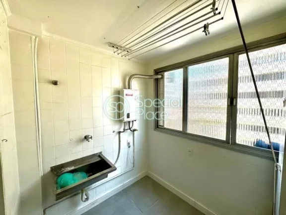 Imagem Ótimo apartamento com 137m² de área privativa, 3 dormitórios ( 1 suíte ) e 2 vagas na garagem. ...
