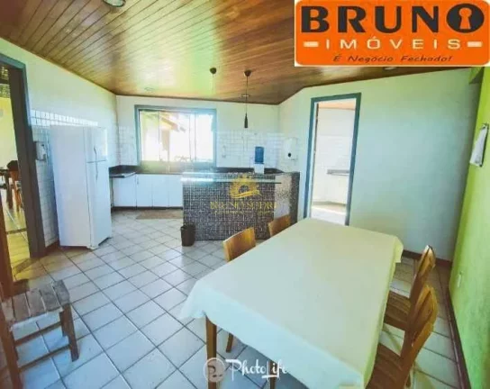 Imagem Mansão de Luxo em Meaípe, Guarapari: Vista Panorâmica 360º para o Mar
Descubra esta mansão de l...