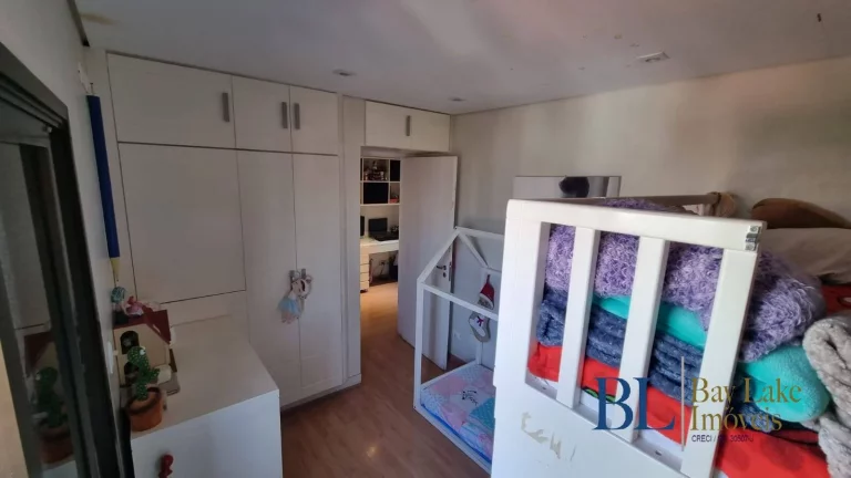 Imagem Amplo Apartamento Com 132M² - 3 Dormitórios!!Estuda Permuta Maior!!