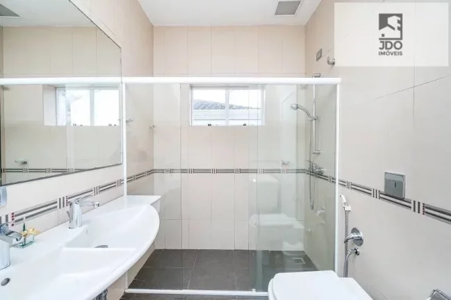 Imagem Casa Triplex a Venda no bairro Jardim Social - Curitiba, PR