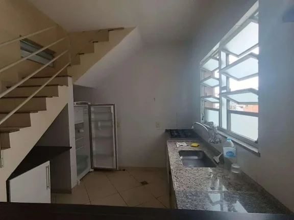 Imagem Cobertura Aconchegante: Com 3 Dormitórios, sendo um suíte, Churrasqueira e uma Vaga