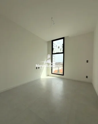 Imagem Suíte com vista para o mar na quadra da praia de Itaparica, em prédio novo com lazer completo. Descubra esse excelente apartamento!