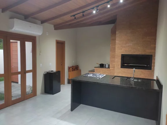Imagem Linda Casa de 2 quartos sendo 1 suíte com móveis planejados em Sapiranga