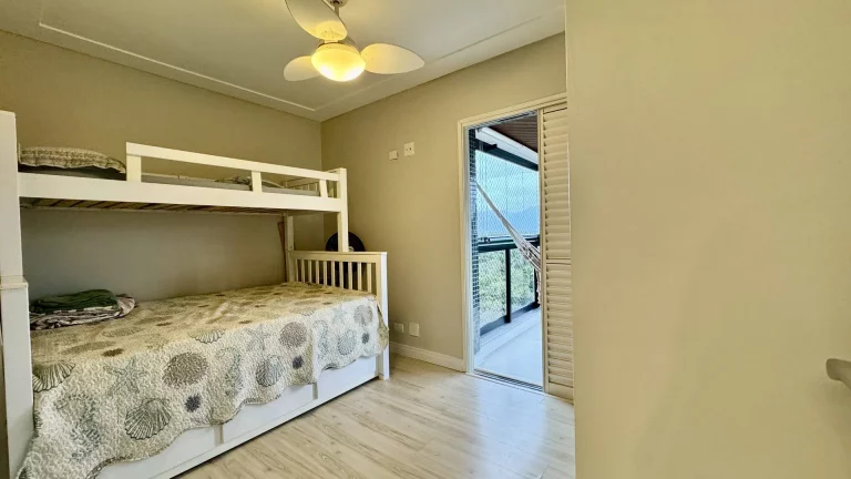 Imagem Apartamento com 3 dormitórios à venda, 104 m por R$ 2.700.000,00 - Riviera