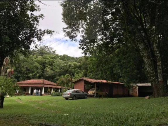Foto do imóvel: Chacará à venda, no bairro Butijuru-Campo Limpo Paulista-SP, Possuí 4865m2