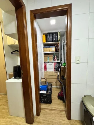 Imagem Apartamento com 3 dormitórios à venda, 115 m² por R$ 1.100.000,00 - Praia da Costa - Vila Velha/ES