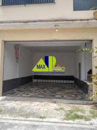 Imagem Imperdível! Casa à venda em São Paulo-SP, no Jardim Laone, com 3 quartos, 2 suítes, 2 salas, 4 banheiros, 4 vagas de garagem, 557m².