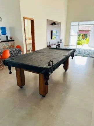 Imagem Casa com 3 dormitórios sendo 1 suite à venda, 280 m² por R$ 1.180.000 - Condomínio Village da Serra - Araçoiaba da Serra/SP