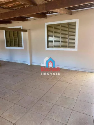 Imagem Casa com 3 dormitórios à venda por R$ 200.000,00 - Setor Dona Marolina - Itumbiara/GO