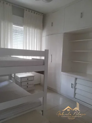 Imagem Excelente Casa à Venda no Boqueirão em Santos: Espaço, Conforto e Comodidade em um Sobrado Charmoso
