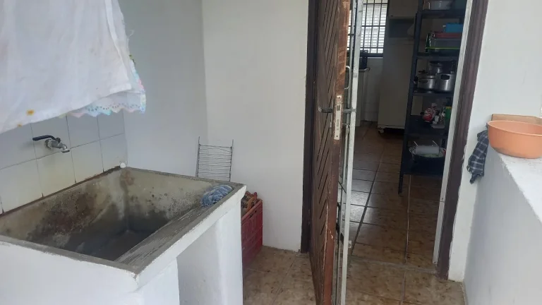 Imagem Casa para Venda em Itanhaém, Jardim das Palmeiras, 3 dormitórios, 2 banheiros, 6 vagas