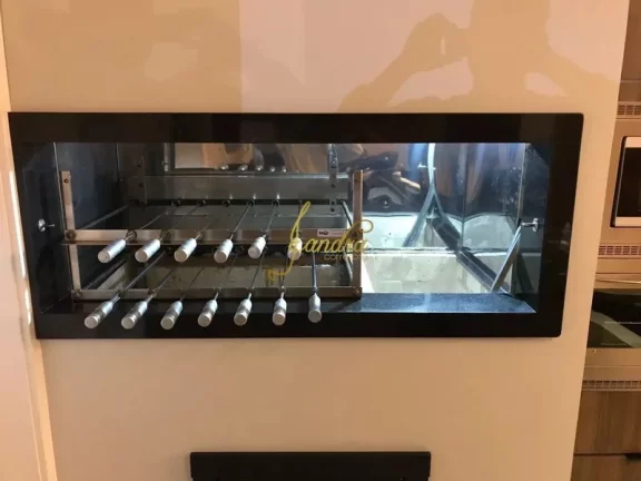 Imagem Casa térrea em condomínio fechado mobiliada e decorada