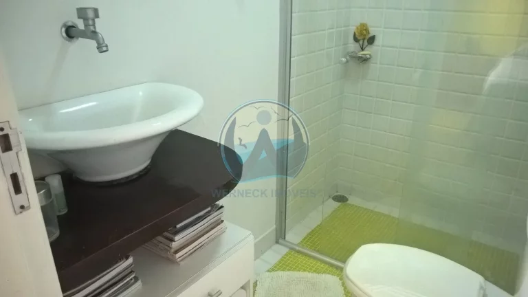 Imagem Casa em Condomínio à Venda em Ubatuba-SP: 4 Quartos, 2 Suítes, 151m² - Bairro Horto Florestal
