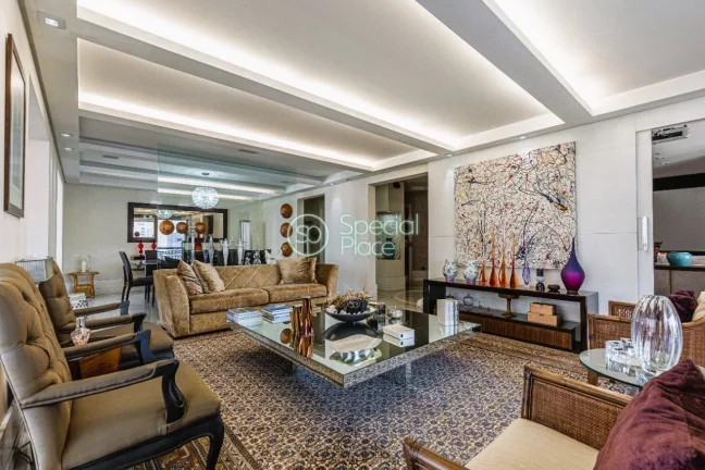Imagem Excelente apartamento com 400m² no Morumbi, living super espaçoso integrado ao home theater e à s...