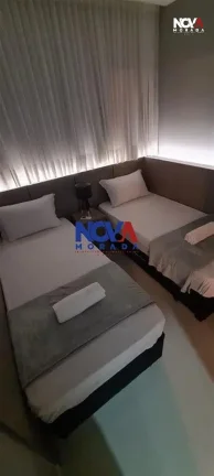 Imagem Prepare-se para se apaixonar! Ao chegar a Itapoã, é impossível não notar a fachada espelhada e i...