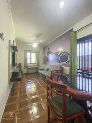 Imagem Apartamento Garden com quintal privativo localizado a 350 metros da praia do Caiçara.