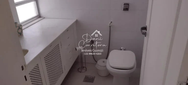 Imagem Imperdível! Apartamento à venda em Guarujá-SP, 4 quartos, 4 suítes, 2 salas, 2 banheiros, 1 vaga de garagem, 200m² na Pitangueiras.