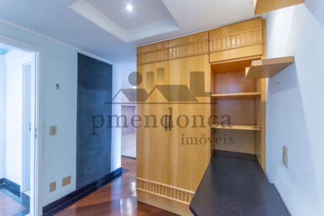 Imagem Apartamento em Pinheiros com 160m², 4 suítes e 4 vagas.