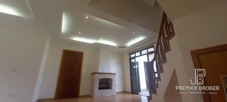 Imagem Cobertura à venda, 310 m² por R$ 1.600.000,00 - Várzea - Teresópolis/RJ