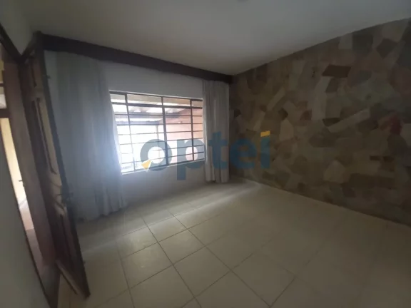 Imagem CASA TERREA NO CENTRO DE SBC, COM 148,00 M² , 02 QUARTOS , 01 SUITE, 02 BANHEIROS, COM 02 VAGAS DE GARAGEM.