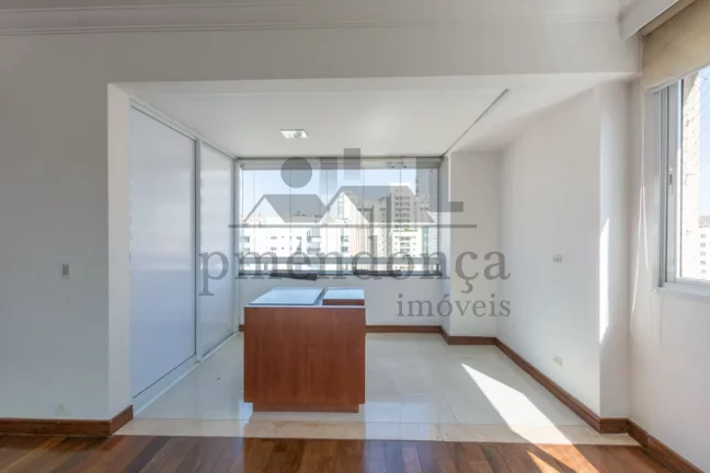 Imagem Apartamento em Perdizes com 225m2, 4 suítes, 5 vagas e Quadra de Tênis
