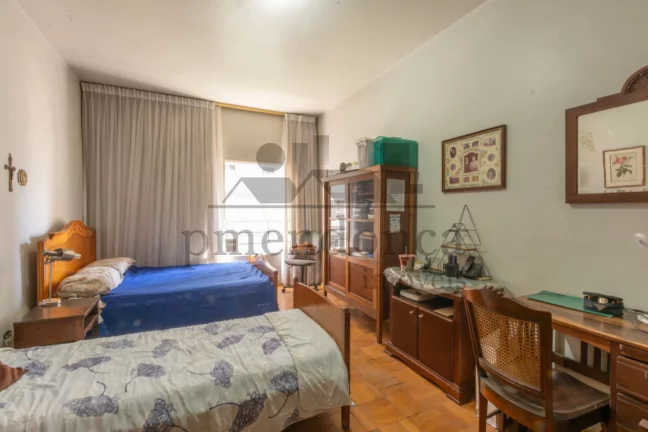 Imagem Apartamento Av Higienópolis com 185m², 3 dormitórios (1 suíte) e 1 vaga com manobrista.