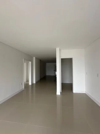 Apartamento com 3 Quartos à Venda, 123 m² em Meia Praia - Itapema
