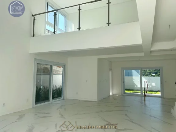Imagem Casa Alto Padrão 4 suítes!