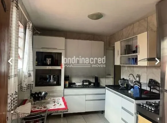 Imagem Casa à Venda no Jardim Bandeirantes em Londrina – 2 Quartos e 285 m² de Área Útil
