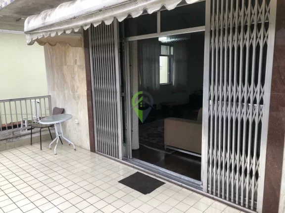 Imagem Linda Sobreposta Alta com terraço em um dos melhores pontos da cidade no Boqueirão, 4 dormitórios sendo 1 suíte!