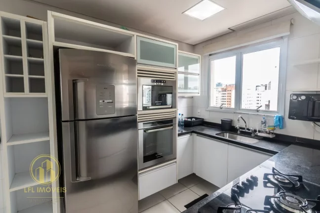 Imagem Apartamento Mobiliado para Locação, com 2 suítes e 2 vagas: Jardim Europa / Itaim Bibi