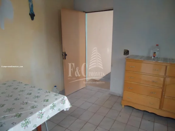 Imagem Casa para Venda em Limeira, JARDIM DO LAGO, 3 dormitórios, 3 suítes, 2 banheiros, 6 vagas