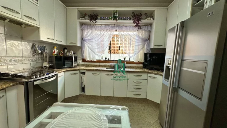 Imagem Sobrado com 4 dormitórios à venda, 220 m² por R$ 1.280.000,00 - Jardim Santa Clara - Guarulhos/SP