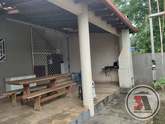 Imagem Casa 3 dormitórios c/ 120m2 construção