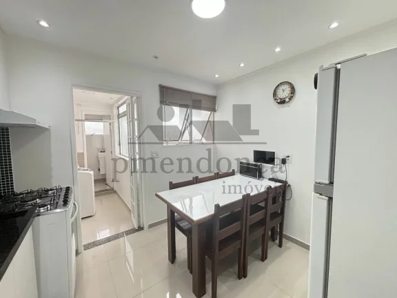 Imagem Lindo apartamento todo reformado com living para 2 ambientes , sacada, 2 dormitórios com armários ...