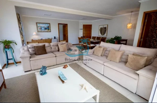 Imagem Apartamento cobertura duplex com 4 dormitórios a venda em localização privilegiada a 2 quadras da orla de Itaguá em Ubatuba.