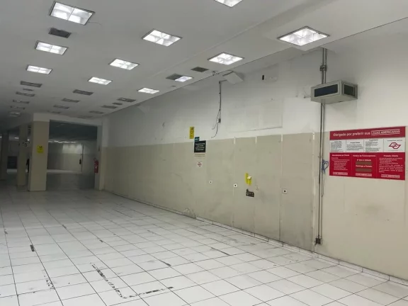 Imagem Salão para alugar, 2000 m² por R$ 80.000/mês - Centro - Mogi das Cruzes/SP
