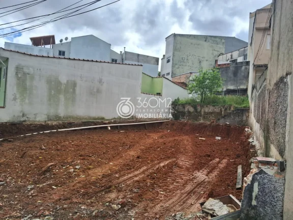 Imagem Terreno para Venda em Santo André / SP no bairro Parque Oratório