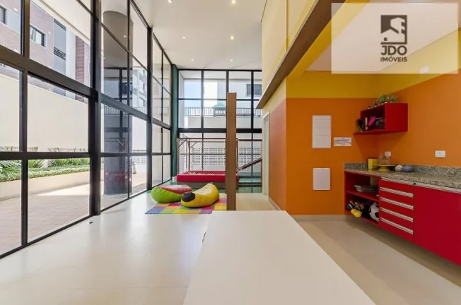 Imagem Apartamento a Venda no bairro Santo Inácio - Curitiba, PR