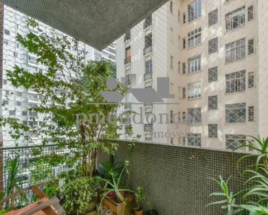 Imagem Apartamento reformado, distribuído com tacos, living para 03 ambientes, terraço, lavabo, banheiro ...