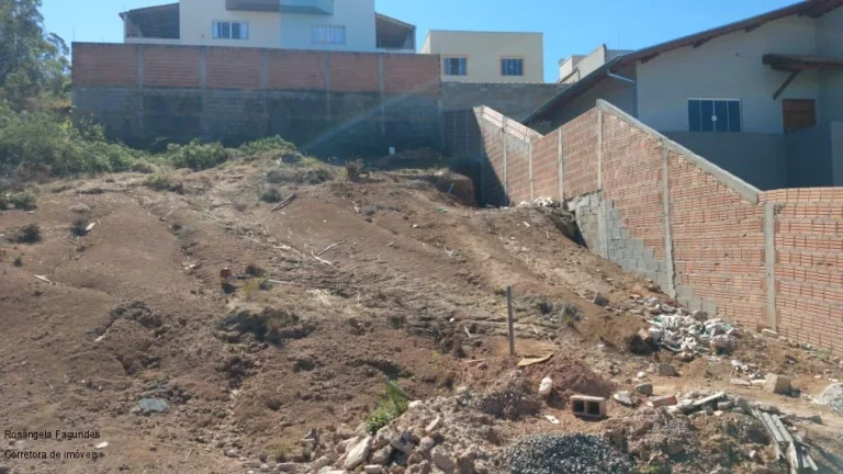 Imagem TERRENO RESIDENCIAL em POÇOS DE CALDAS - MG, LOTEAMENTO RESIDENCIAL TIRADENTES
