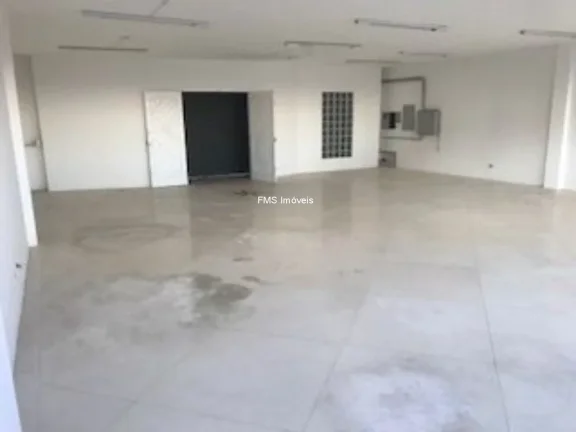 Imagem Aluguel de Loja Comercial de Alto Padrão em São Paulo-SP, Alto de Pinheiros: 2 salas, 2 banheiros, 12 vagas de garagem, 800m².