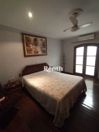 Imagem Casa com 5 dormitórios à venda, 393 m² por R$ 1.800.000 - Centro - Santa Gertrudes/SP