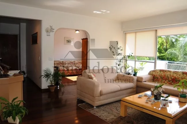 Imagem Apartamento Alto de Pinheiros com 186m², conforto e diversão ao seu alcance.