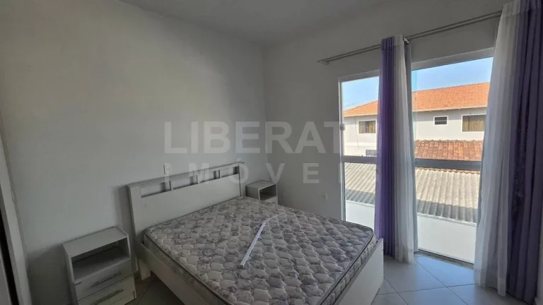 Imagem Casa para alugar na Meia Praia, Navegantes