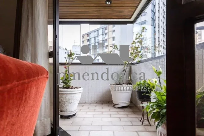 Imagem Apartamento com 190m² na Rua Paraguassú, 4 quartos ( 3 suítes) e 3 vagas.