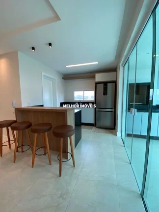 Imagem Apartamento Mobiliado à Venda com 03 Suítes Localizado em Meia Praia Itapema - SC