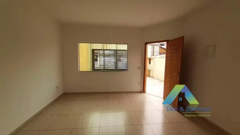 Imagem Casa à venda com 3 dormitórios e 2 vagas em Jardim Clímax, São Paulo/SP