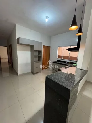 Imagem Casa com 2 dormitórios para alugar, 216 m² por R$ 1.500,00/mês - Setor Nossa Senhora da Saúde - Itumbiara/GO